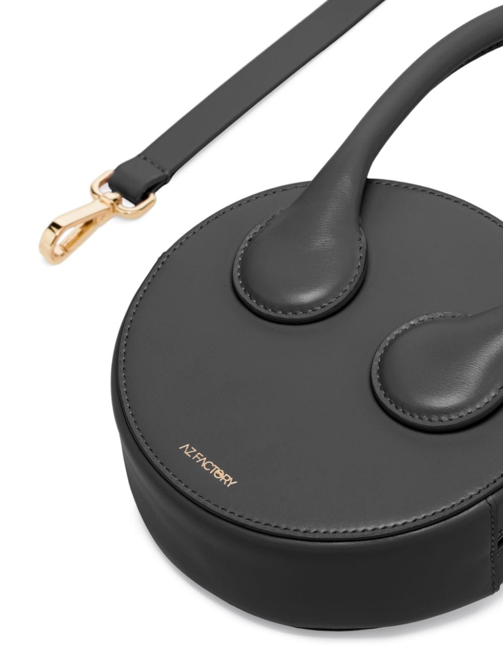 Az Factory By Ester Manas Az Factory x Ester Manas Round Cake tote bag