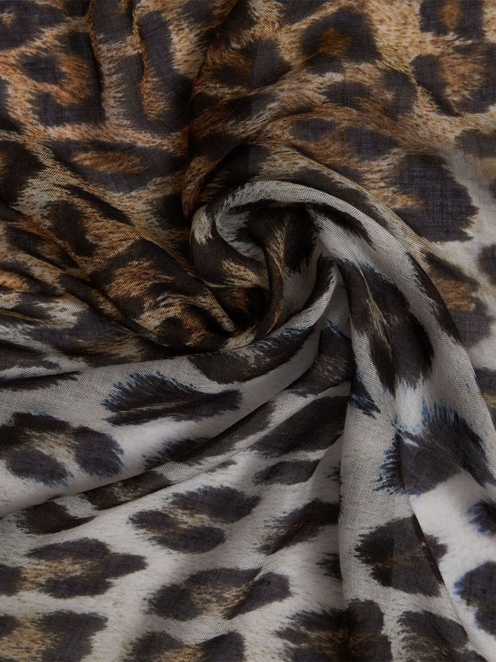 Faliero Sarti Scarfs Brown