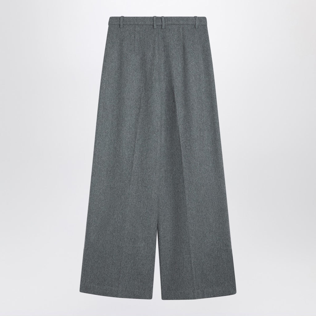 the garment Mille grey over trousers