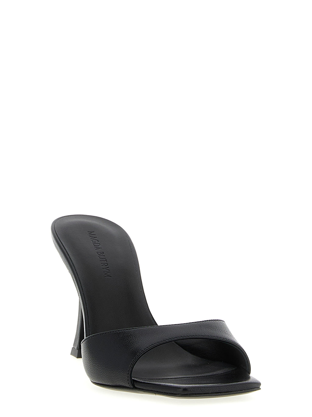 Magda Butrym Estonia Mules