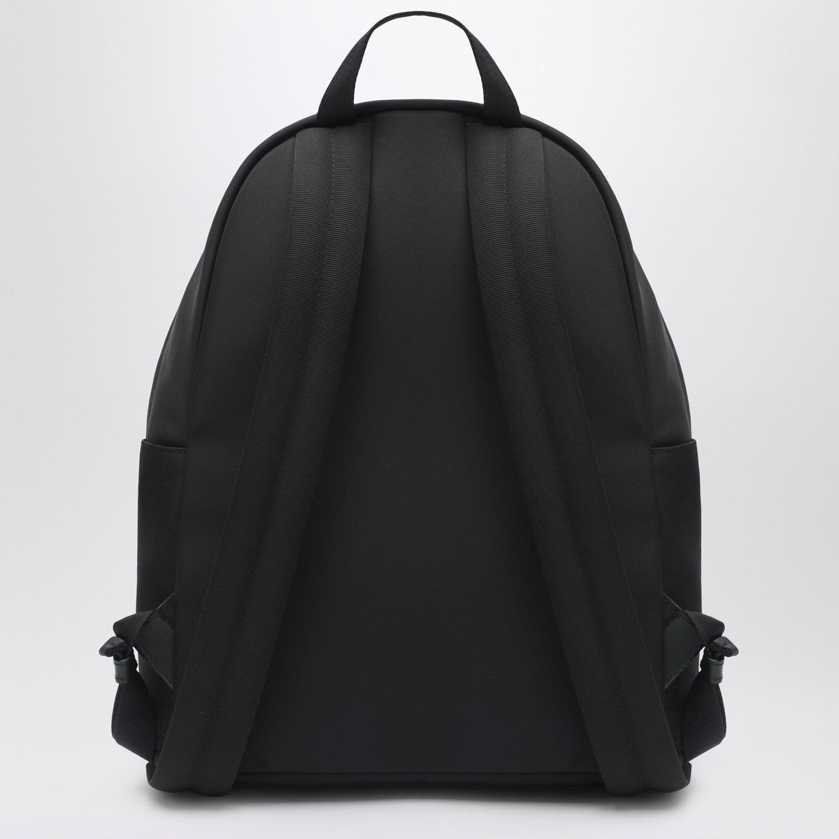 Moncler New Pierrick backpack with metal logo