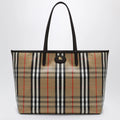 Burberry Medium Highlands Tote bag in Check pattern
