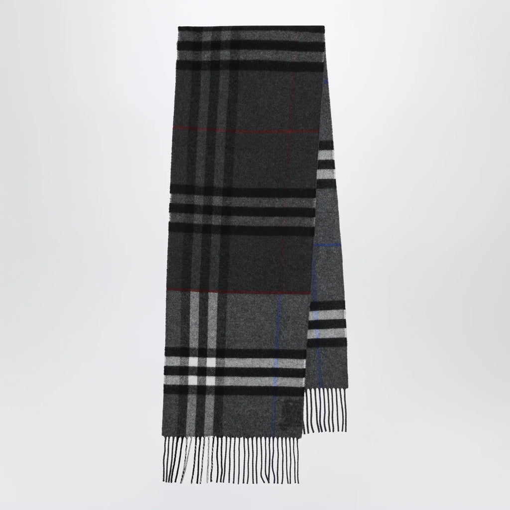 Burberry Reversible check cashmere scarf in grey
