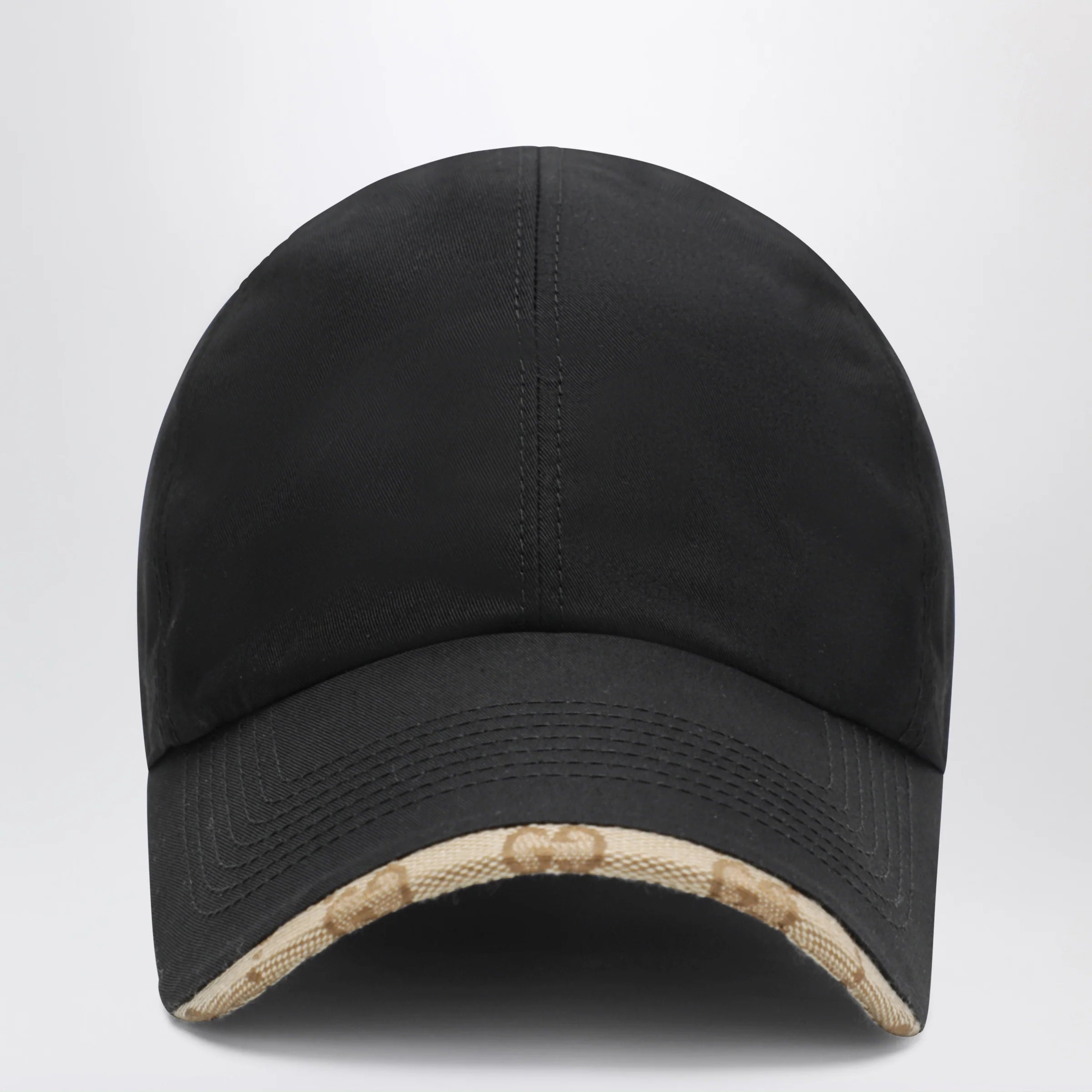 GUCCI Black cotton baseball cap with GG trim