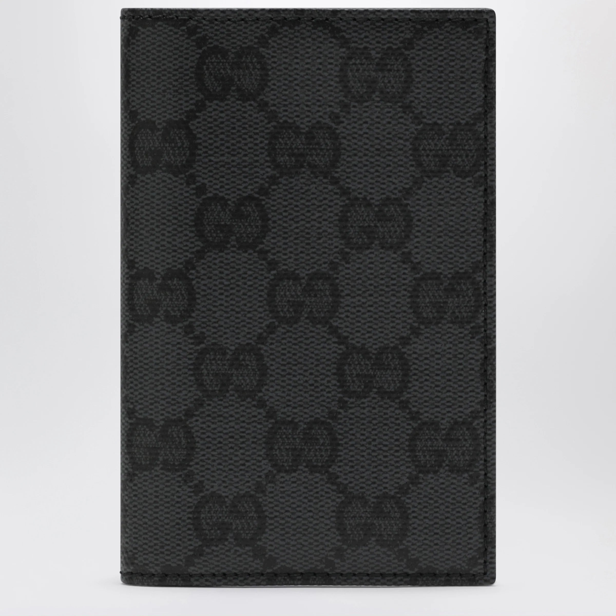 GUCCI Essence Classic card holder in black GG fabric
