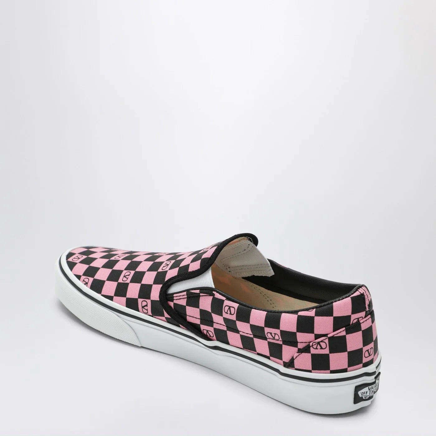 Valentino Garavani X Vans Slip-On Sneakers orchid pink/black with VLogo Checkerboard print