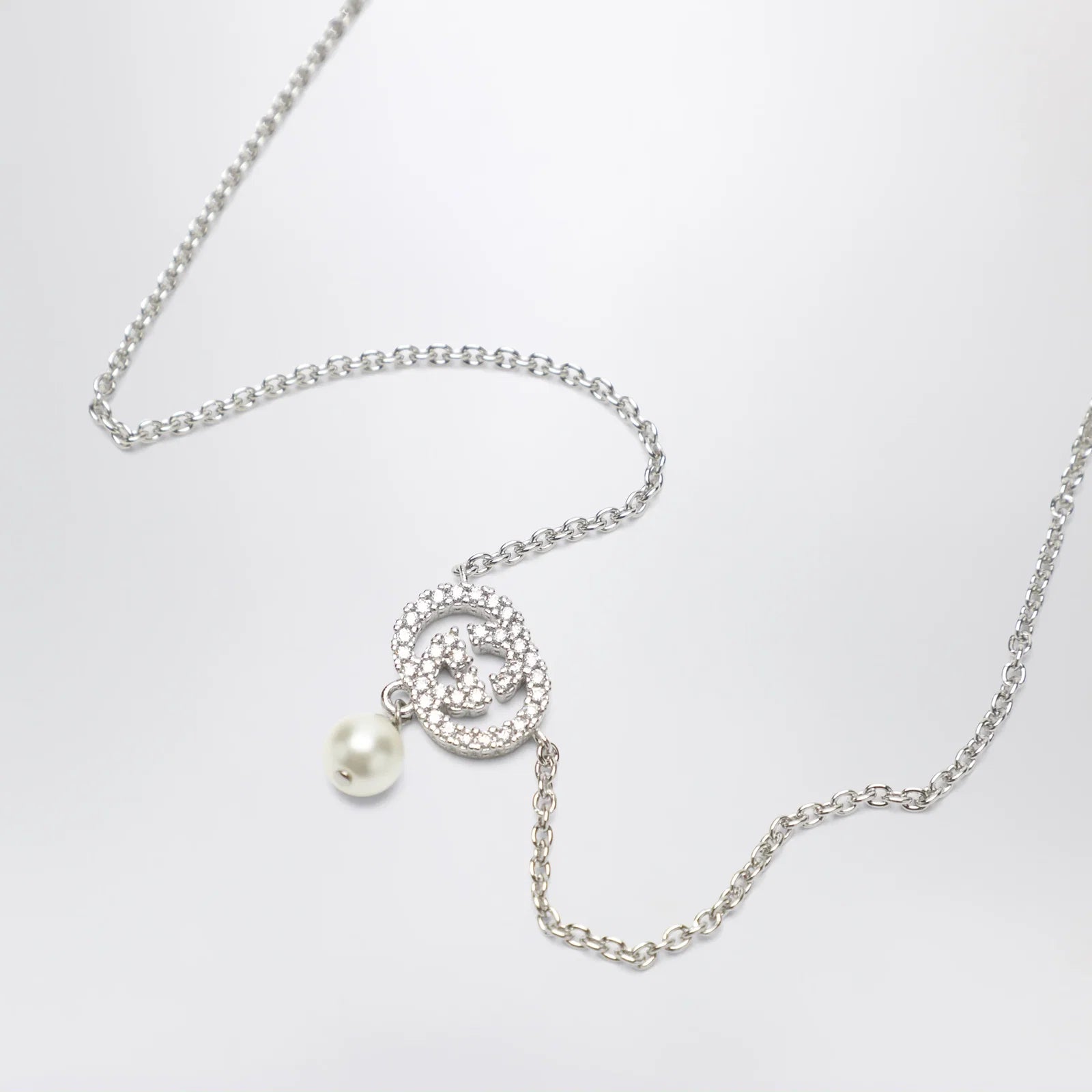 GUCCI GG necklace with crystals and pearls
