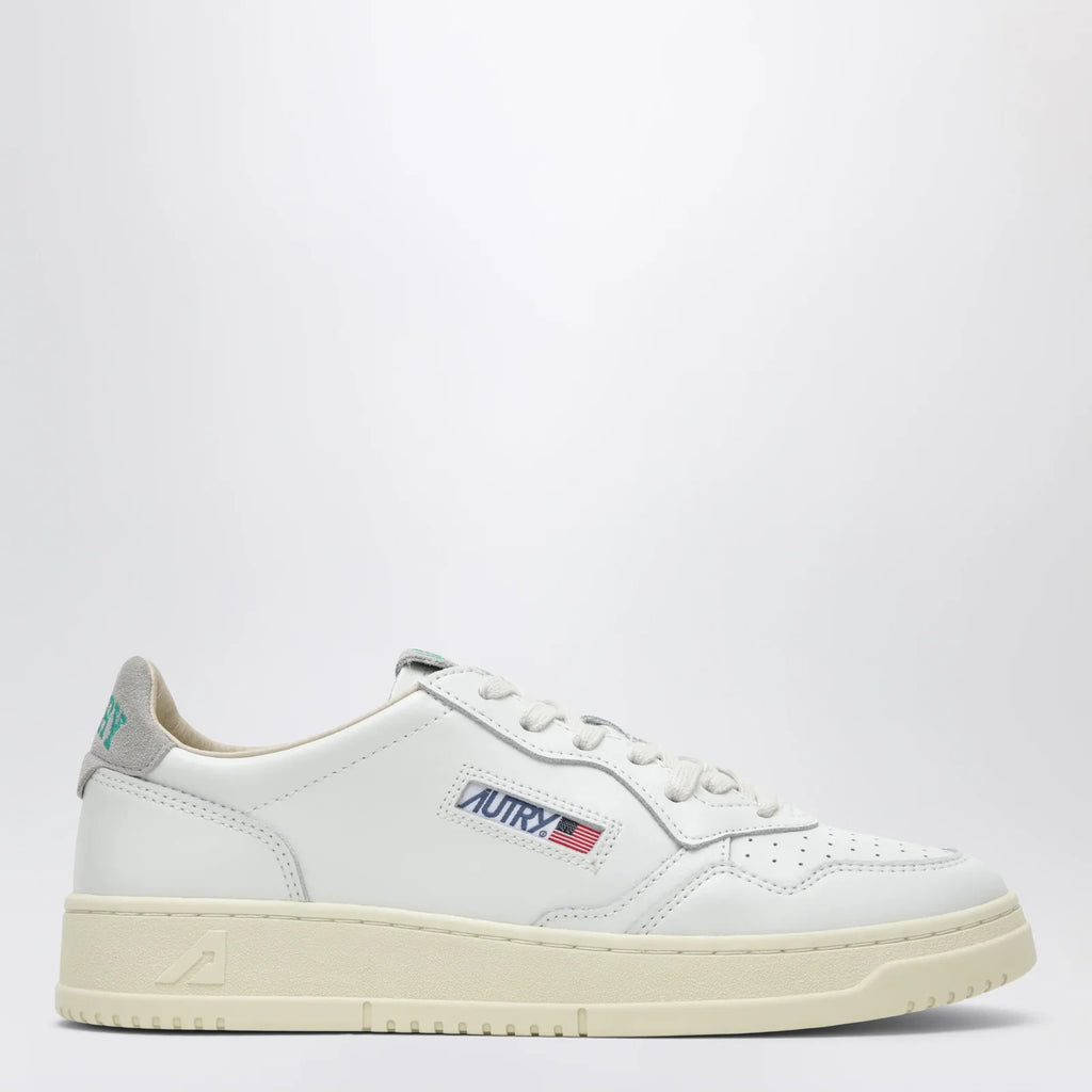 AUTRY Medalist Low sneakers in white/cloud grey leather and suede