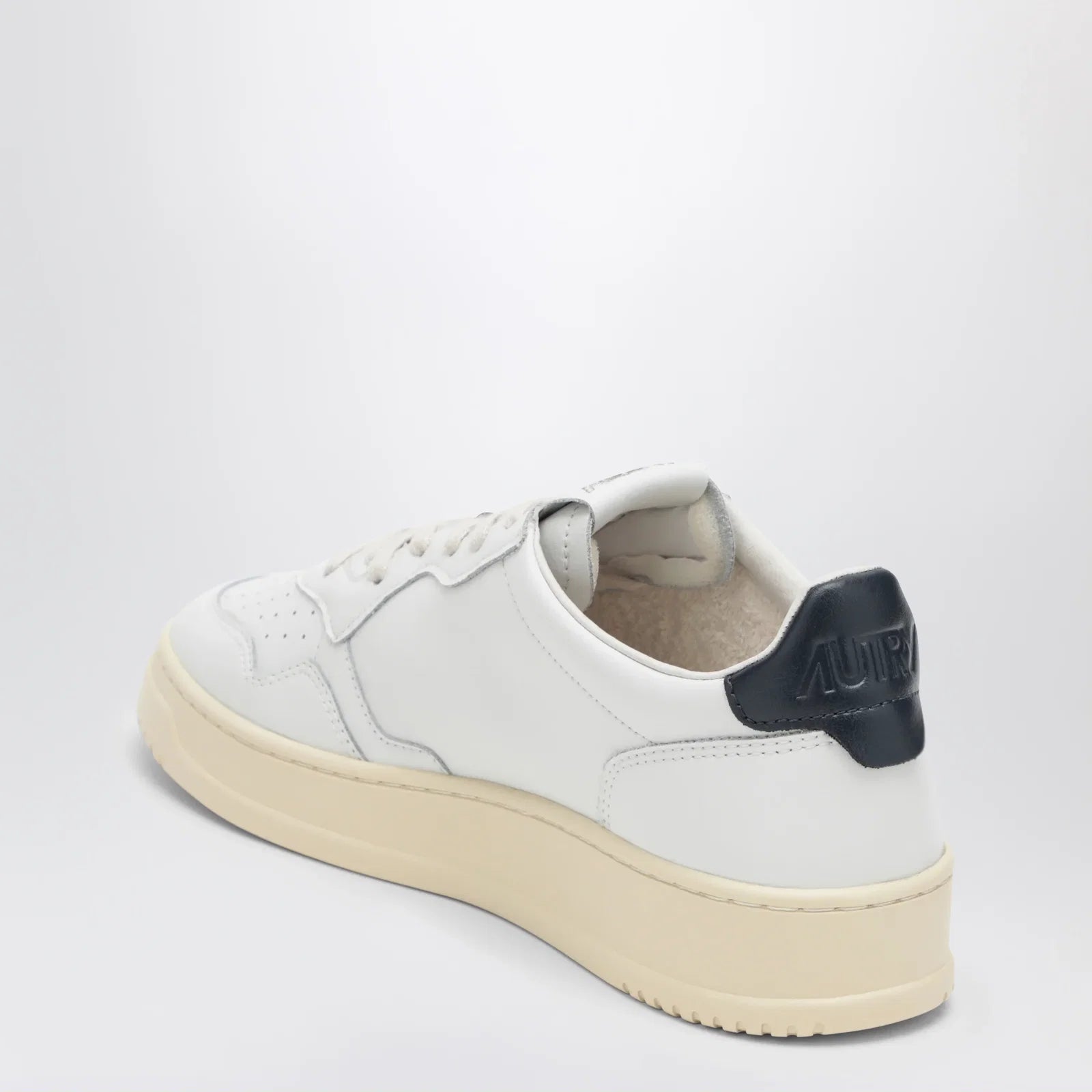 AUTRY Medalist white/space Sneakers