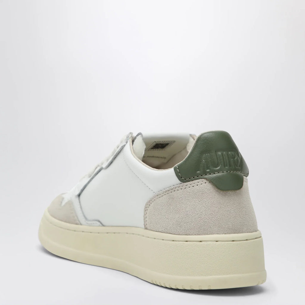 AUTRY Medalist Low sneakers in white/green leather and suede