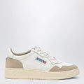AUTRY Medalist Low Sneakers in white leather and beige suede