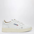 AUTRY Medalist Low Sneakers in white leather with shell detail