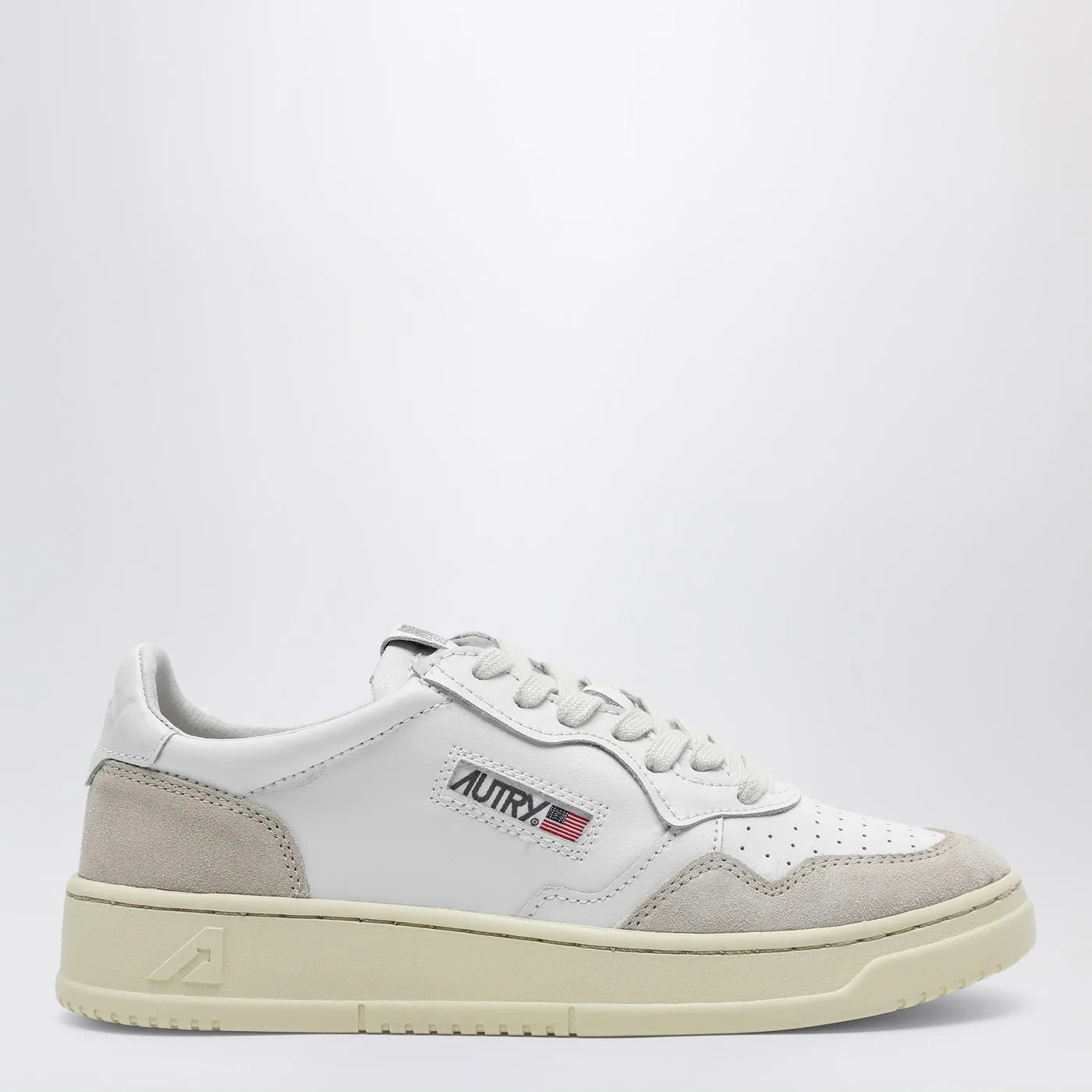 AUTRY White leather Medalist low-top Sneakers