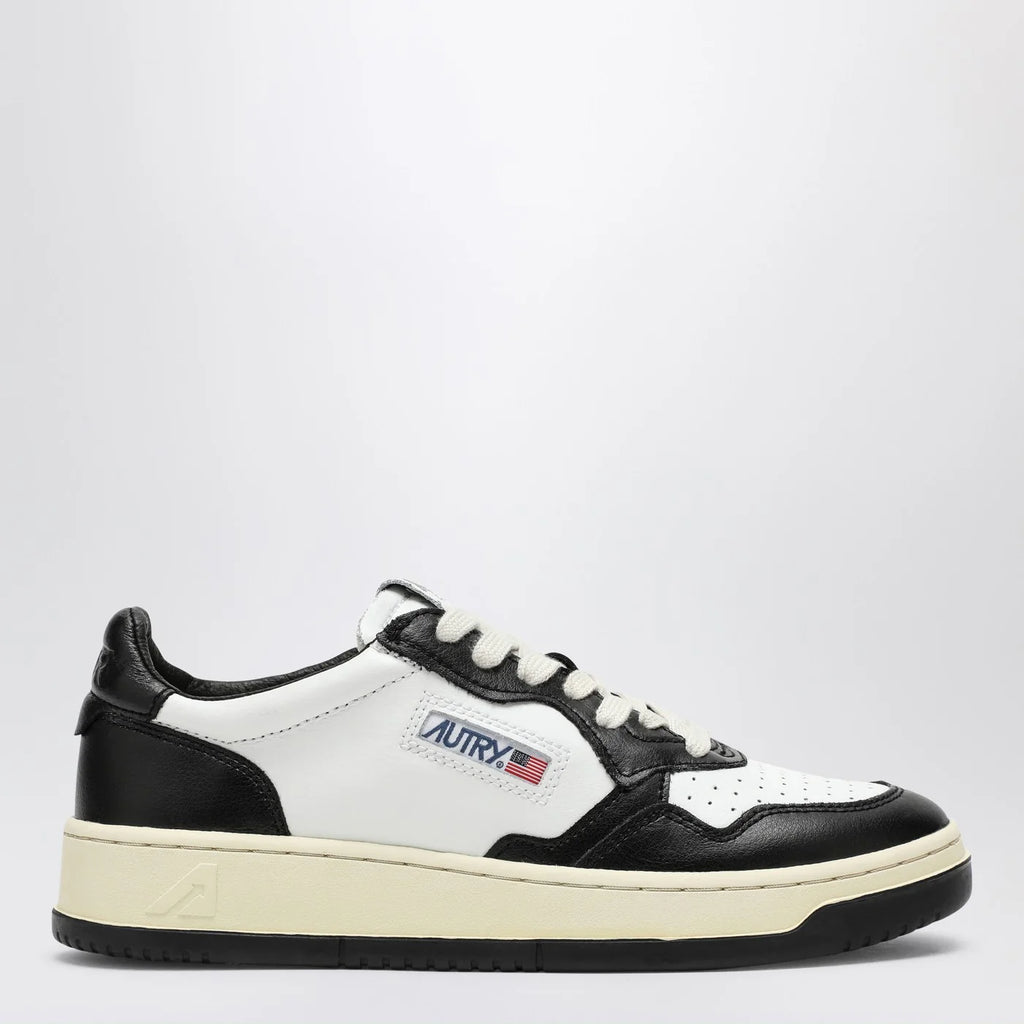 AUTRY Medalist Low white/black leather Sneakers