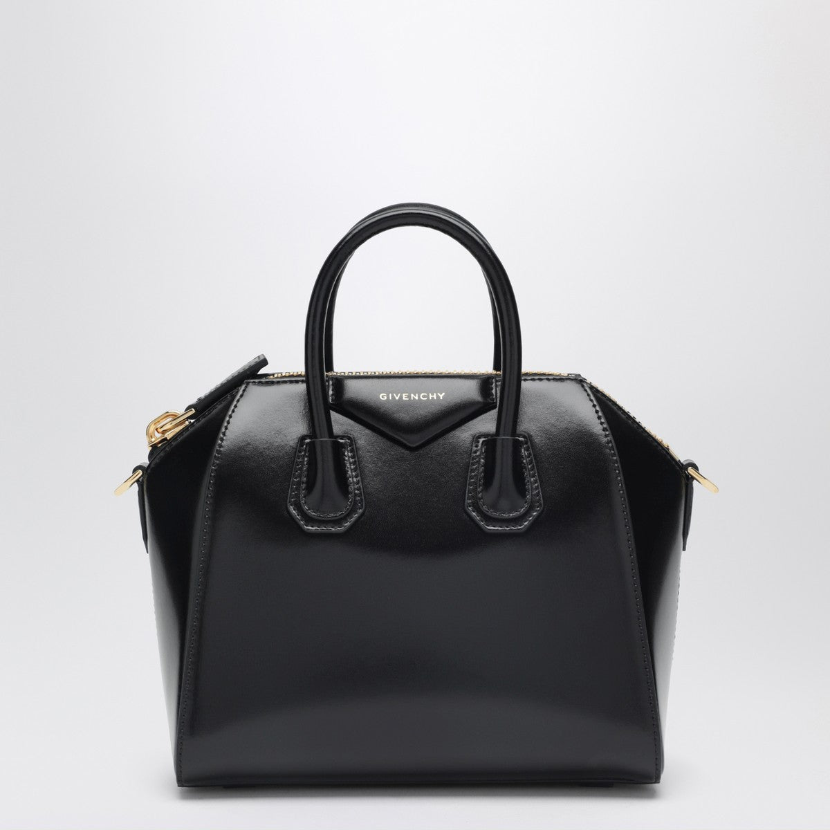 Givenchy Antigona mini bag in black Box leather
