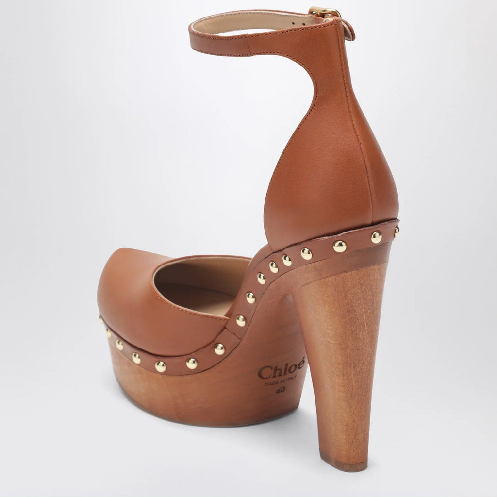 Chloé Brown platform pumps with studs