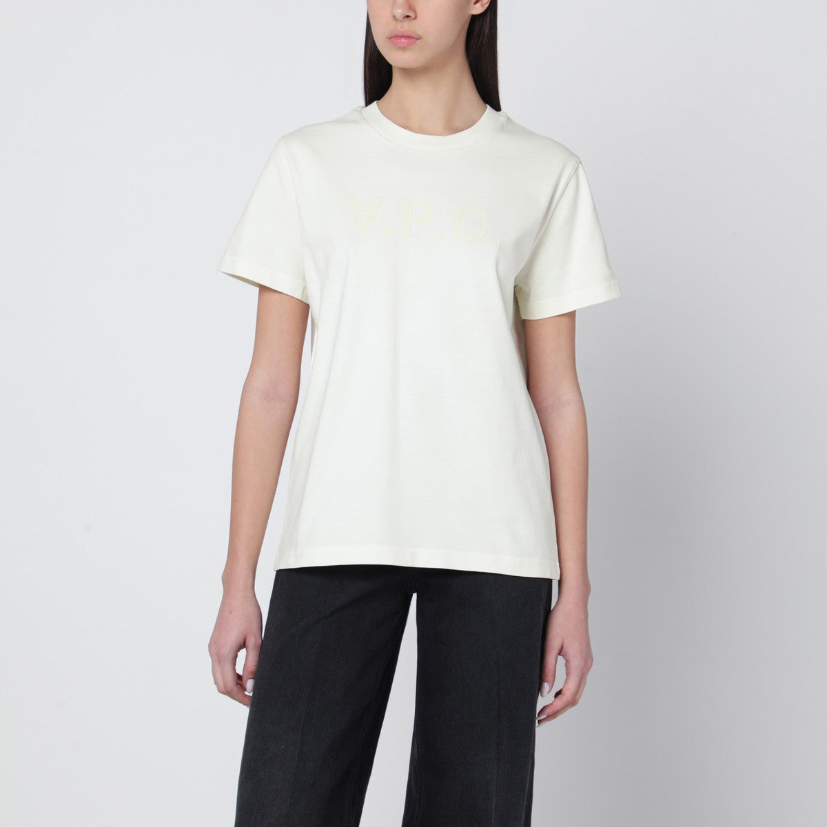A.P.C. T-shirt with crew neck in ecru with logo