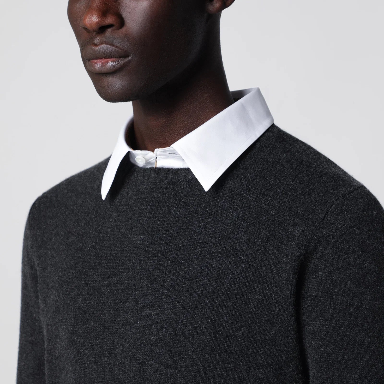 Drumohr Dark grey cashmere crew-neck sweater