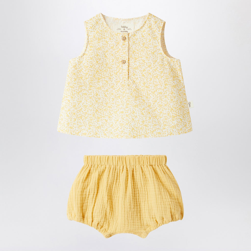 Teddy & Minou Yellow outfit with floral print