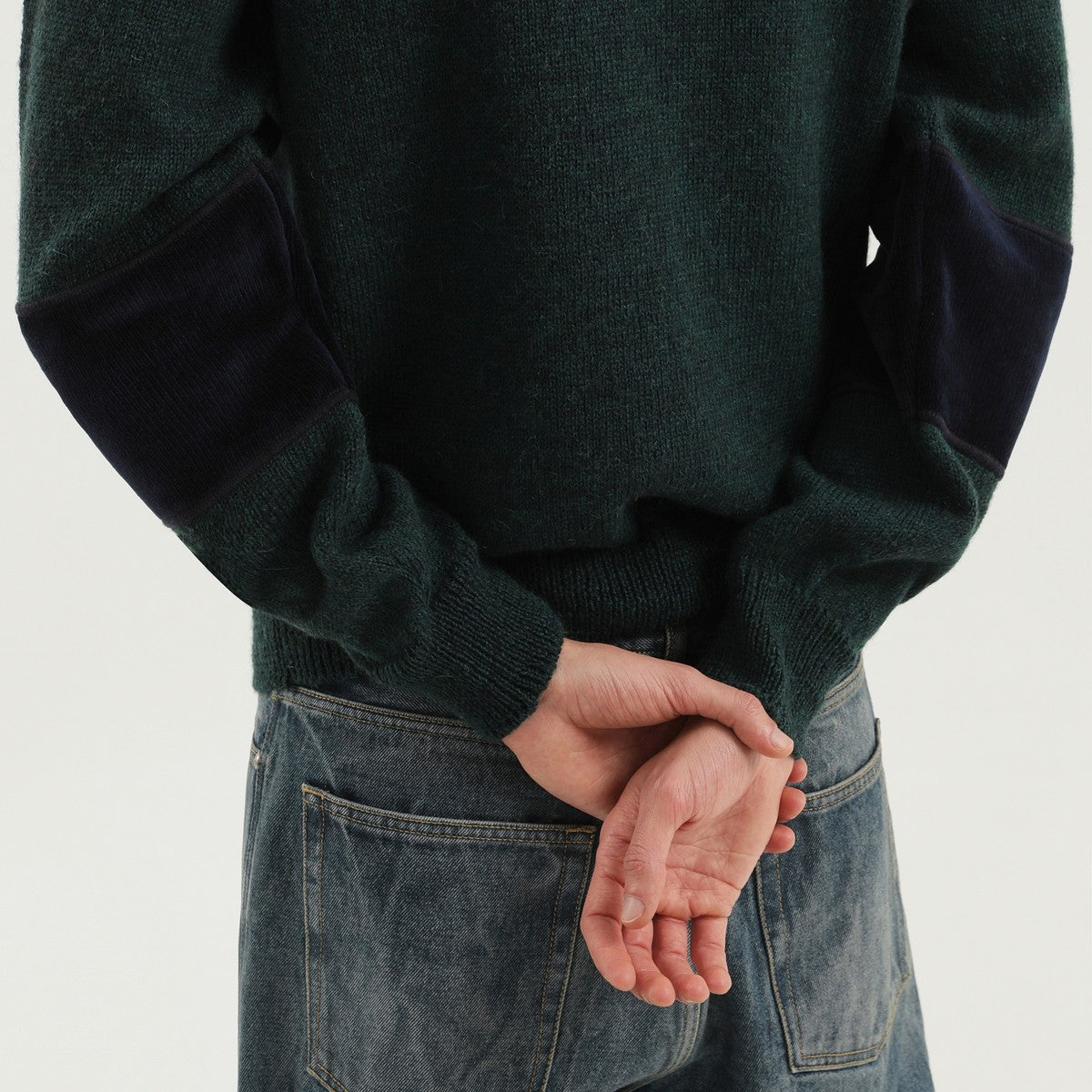 1989 STUDIO Green and yellow turtleneck sweater