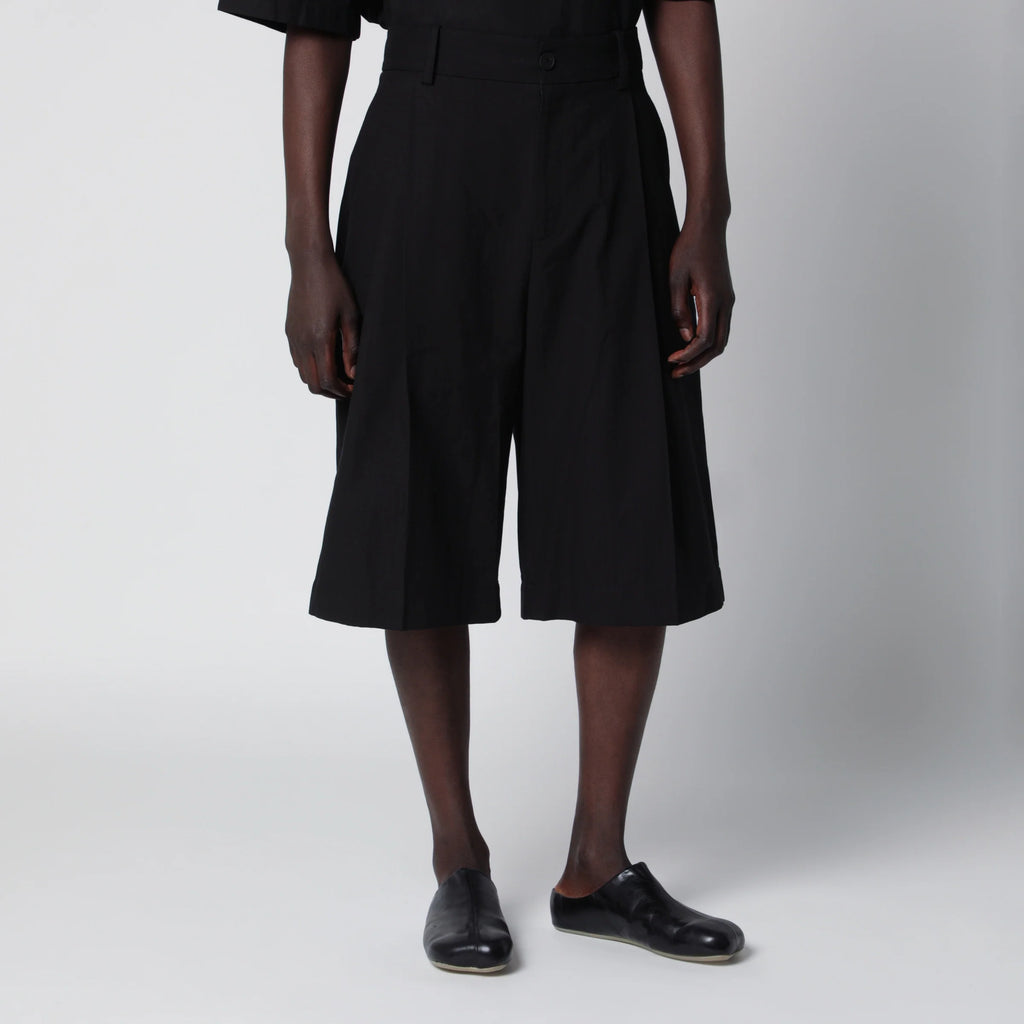 STUDIO NICHOLSON Fowld shorts in cotton blend black