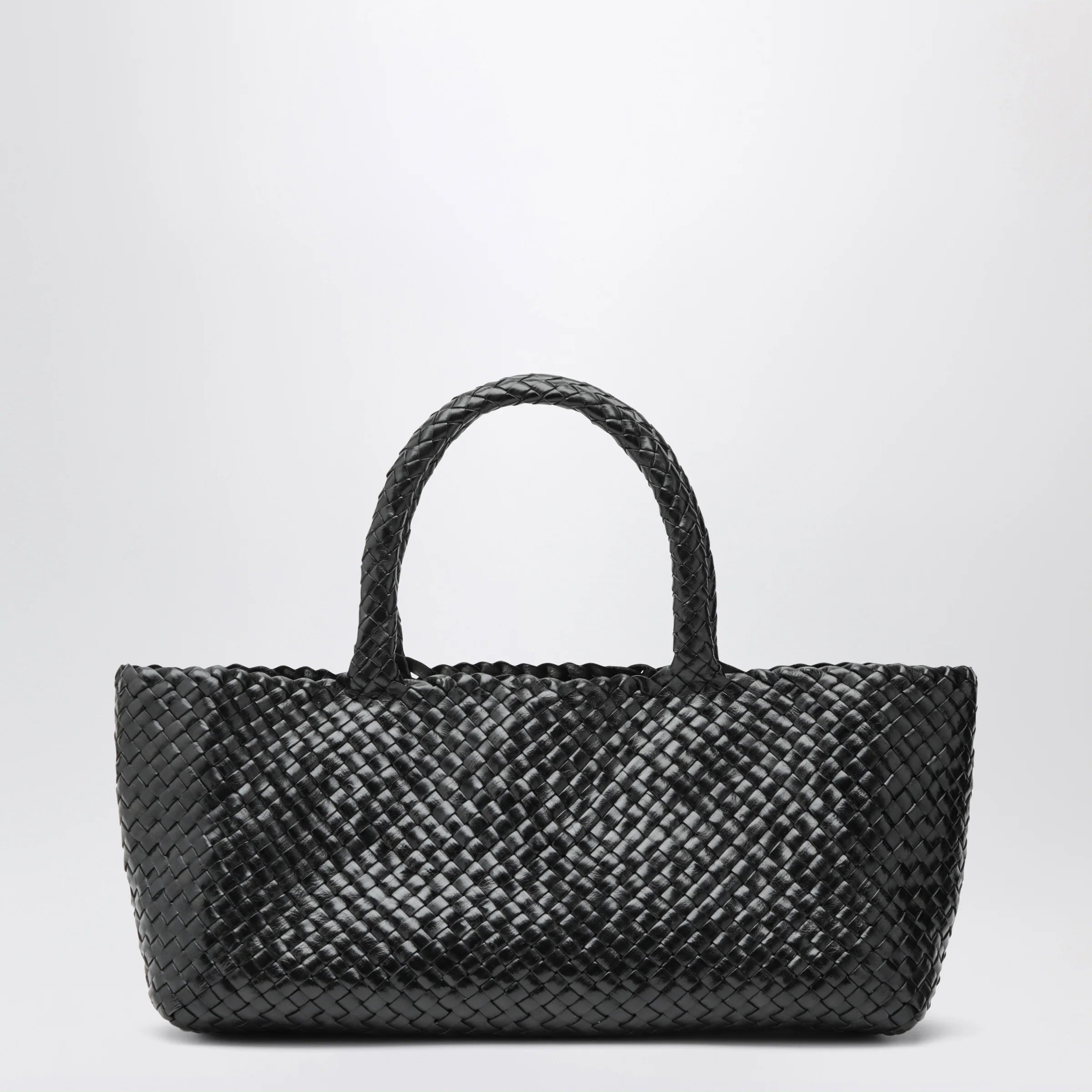 Manebí Rio bag in woven black leather