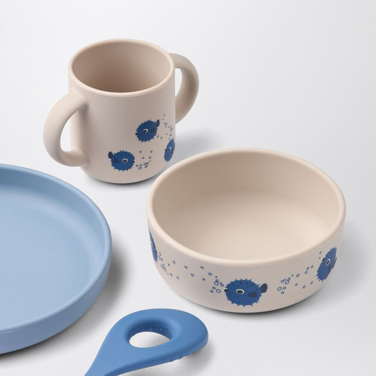 Liewood Vivi tableware set in light blue/sand Pufferfish