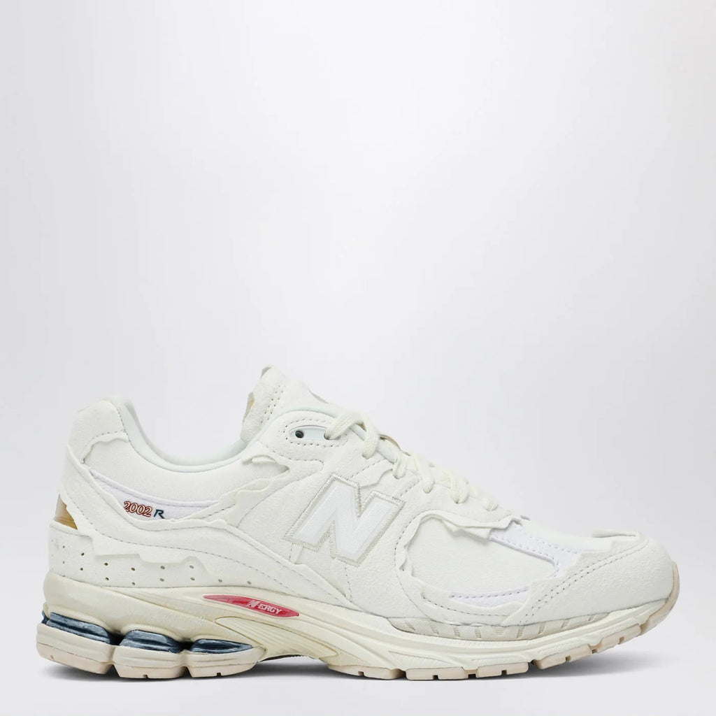 New Balance Sneakers 2002R Protection Pack white