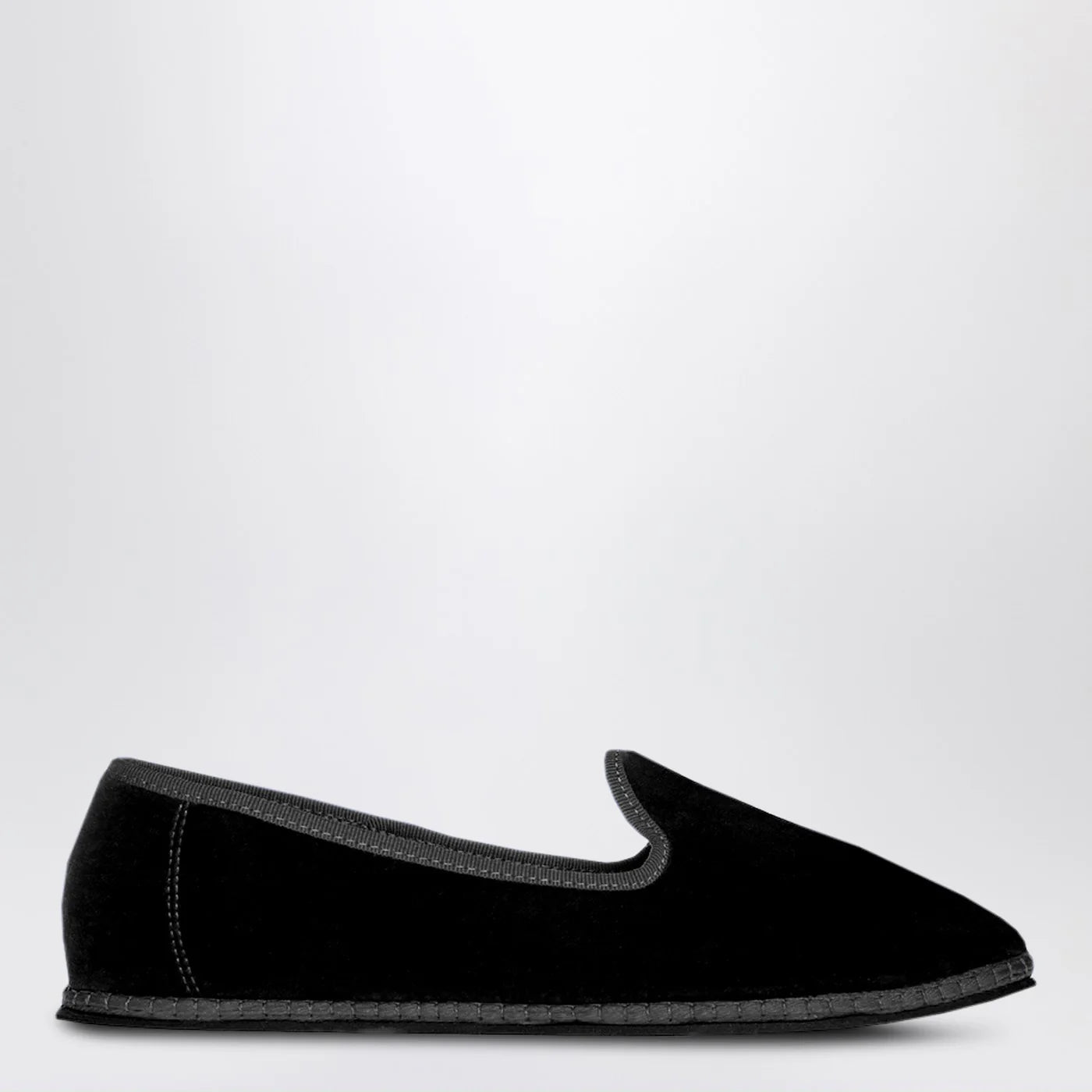 ViBi VENEZiA Friulane in black velvet