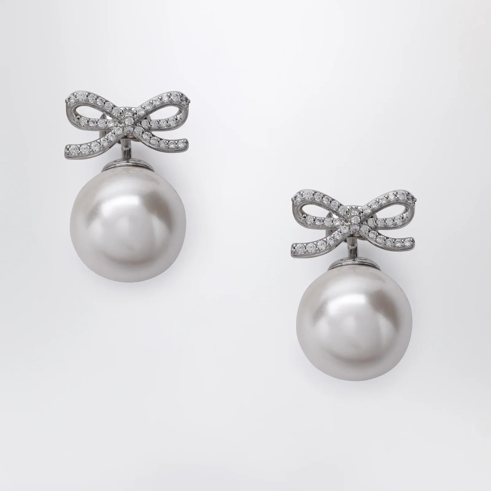 Self-Portrait SELF PORTRAIT Crystal bow and back pearl earrings in silver