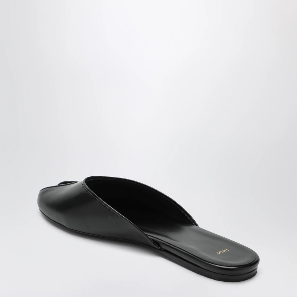 Jude Date low sabot in black leather